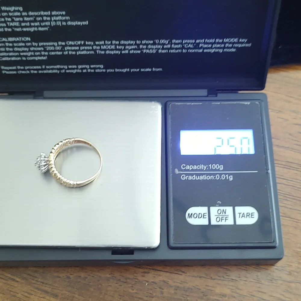 I0k Solid  Yellow Gold diamond ring - Picture 9 of 9